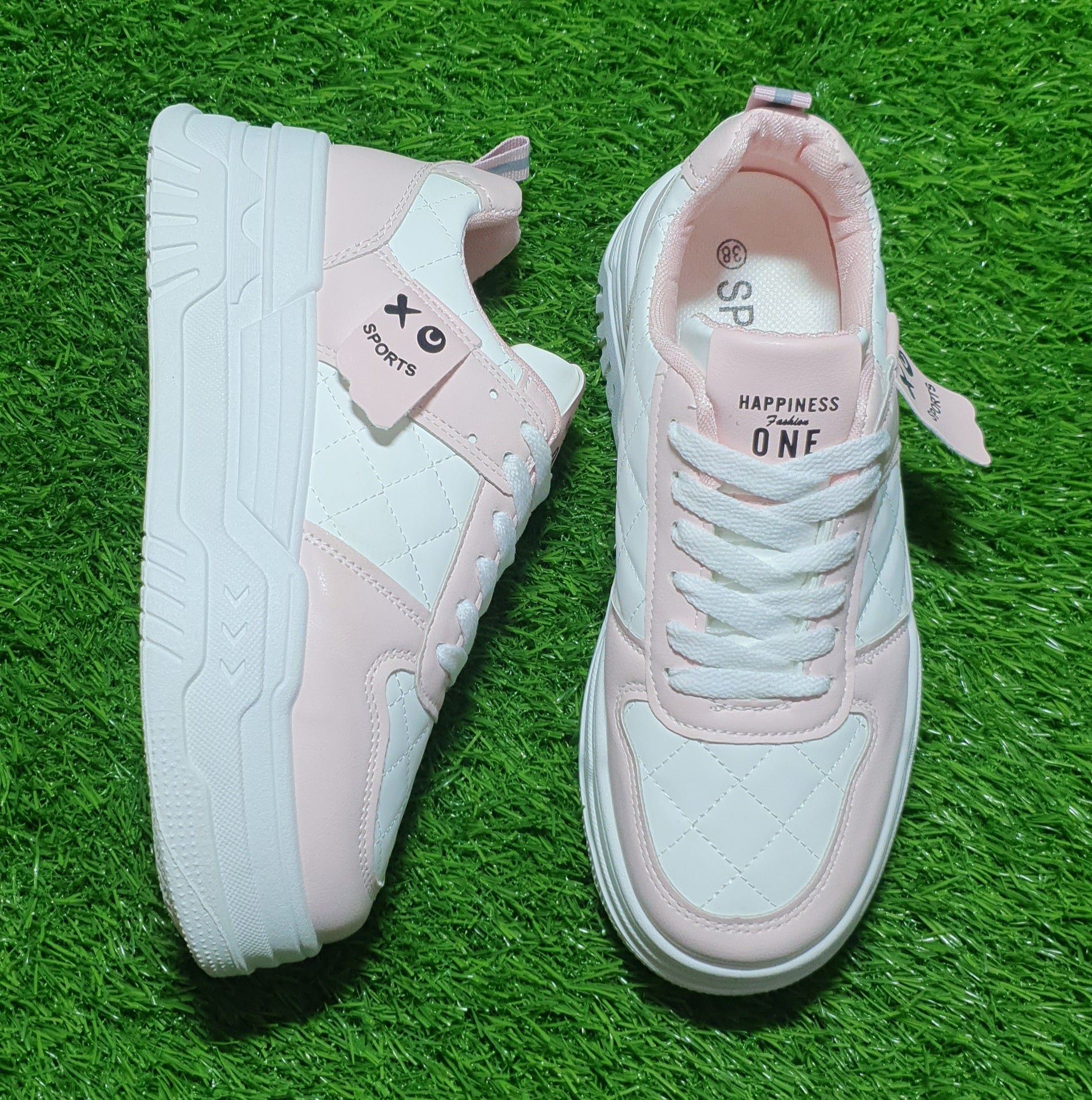 New Arrival     Sneaker For Girls